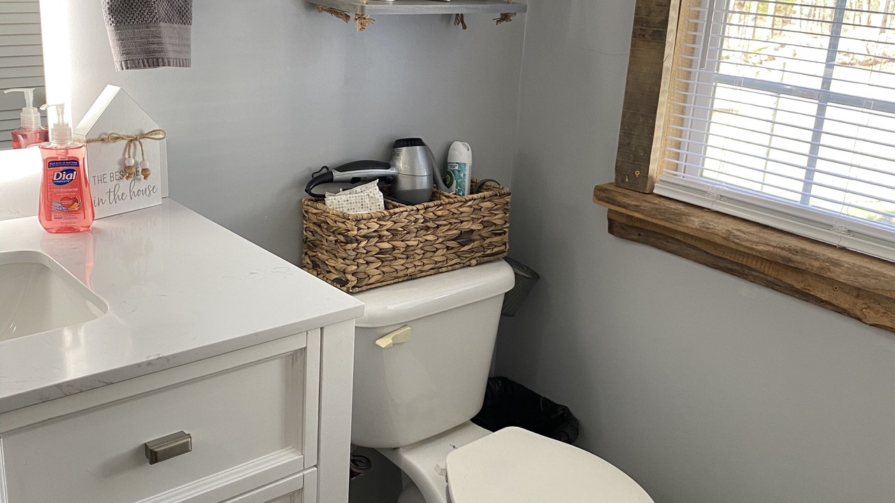 Photo of Bathroom in Milam