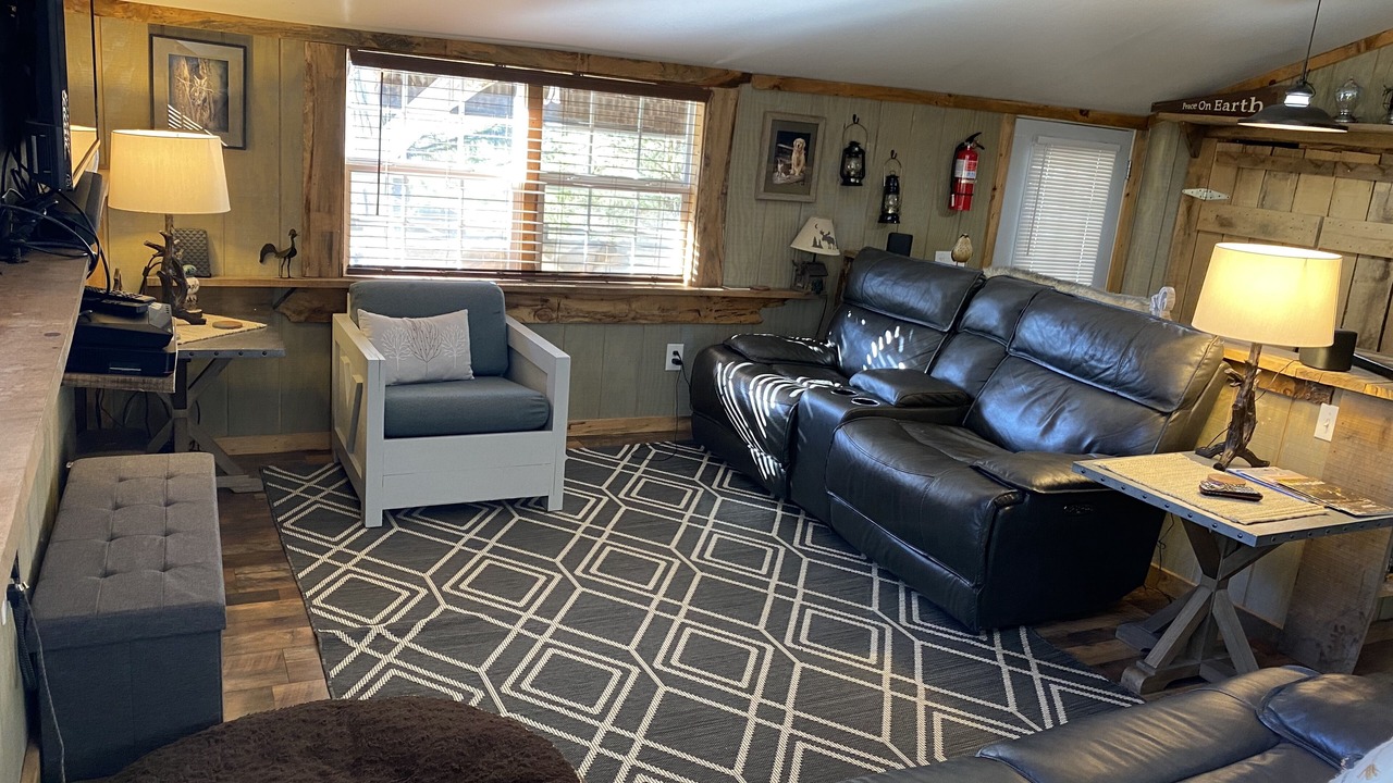 Photo of Livingroom in Milam