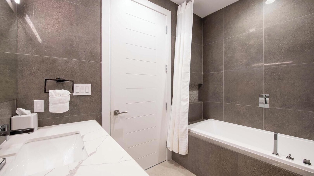 Photo of Bathroom in Rum Point