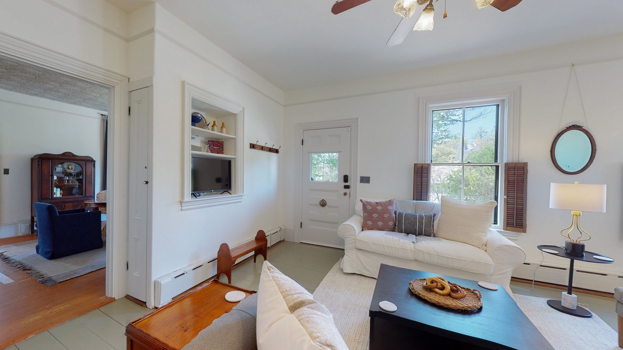 Photo of Livingroom in West Dennis