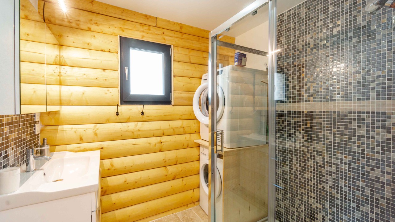 Photo of Bathroom in La Perriere