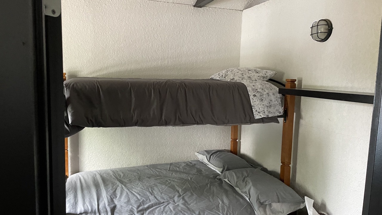 Photo of Bedroom in Lester Beach