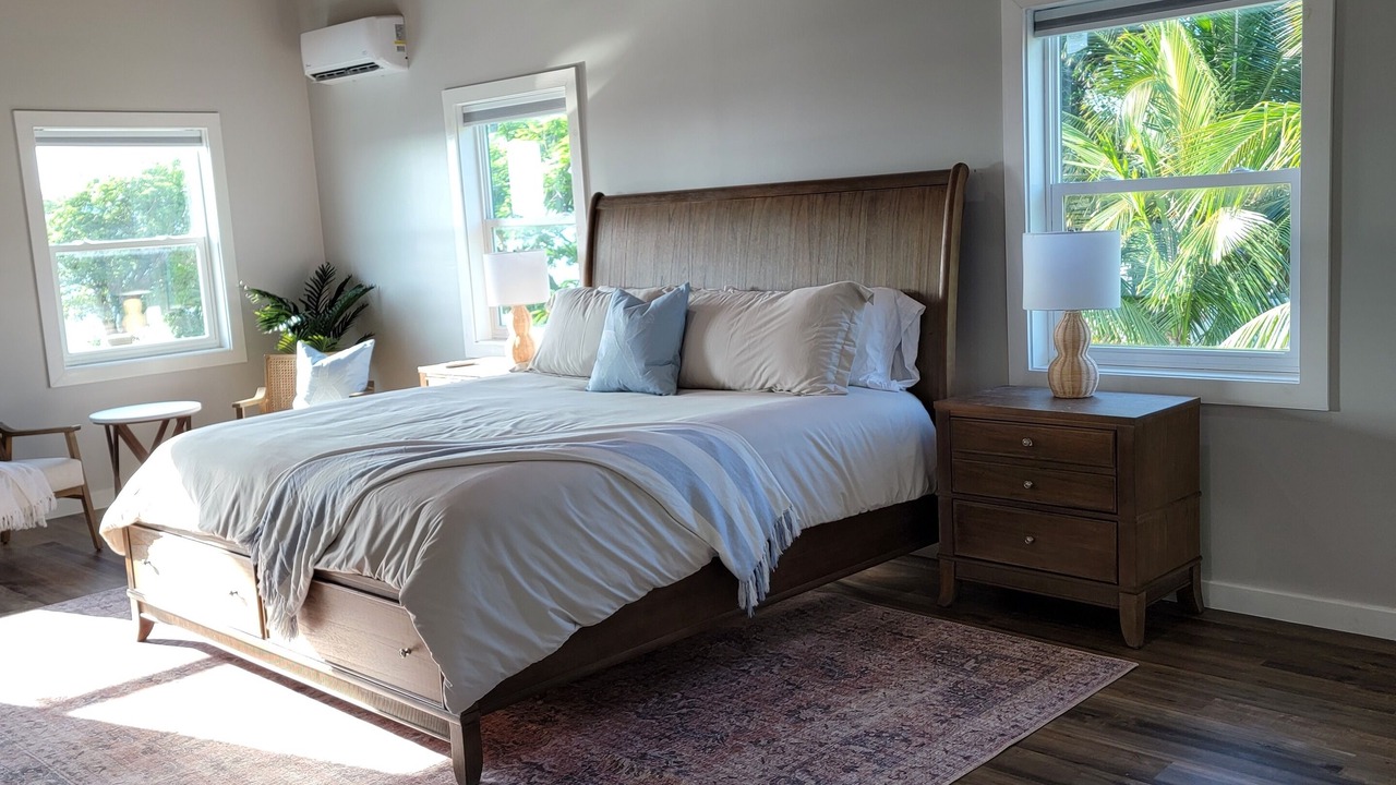 Photo of Bedroom in Green Turtle Cay