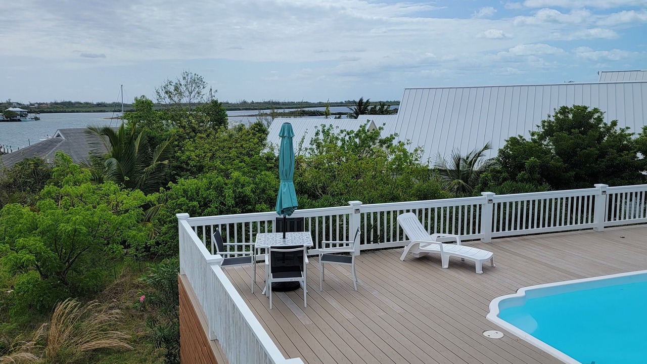 Photo of Patio Balcony in Green Turtle Cay