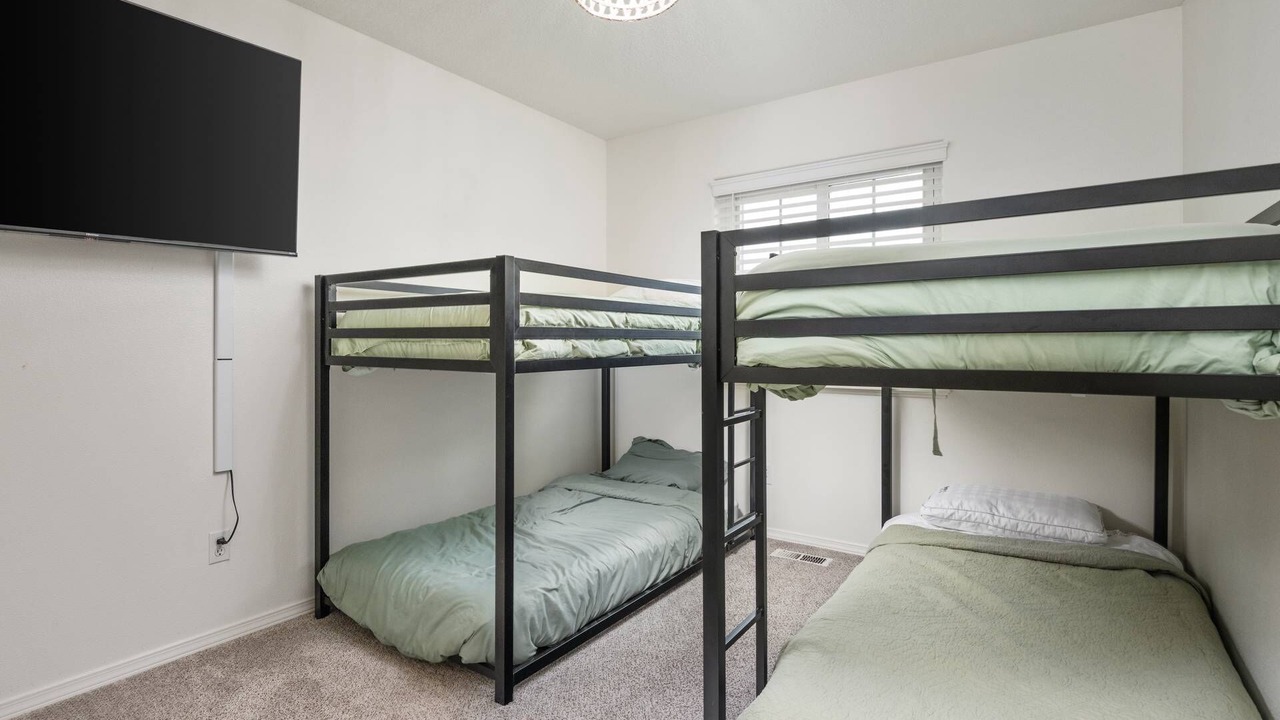 Photo of Bedroom in Troutdale