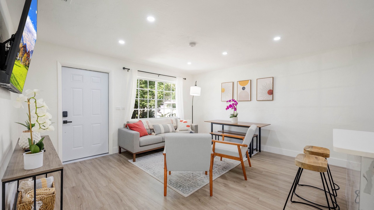 Photo of Bedroom in Hialeah