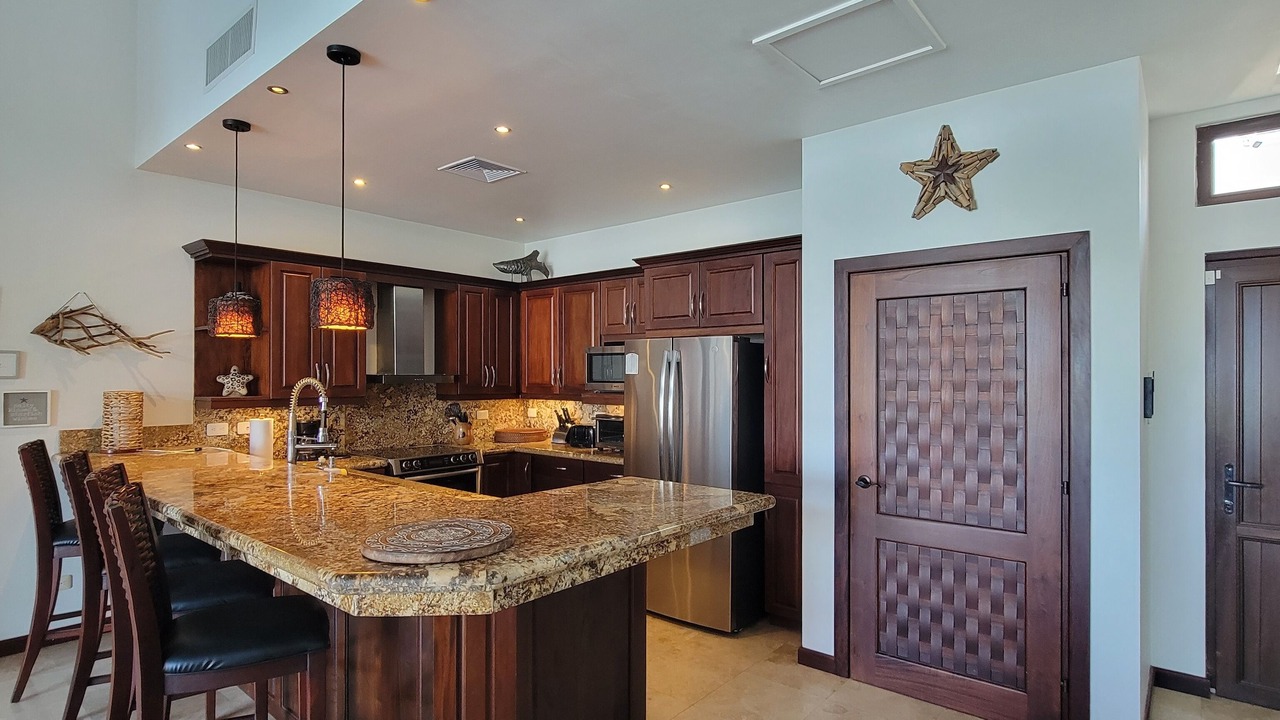 Photo of Kitchen in Pristine Bay
