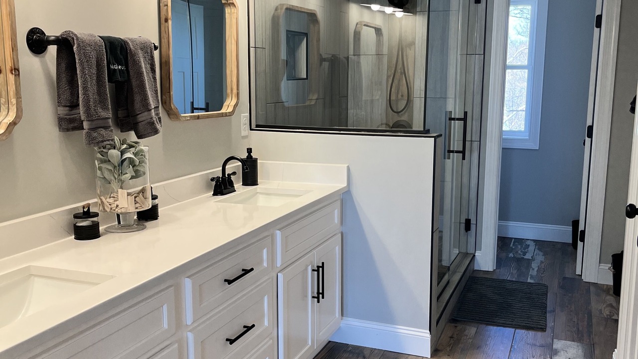 Photo of Bathroom in Smithville