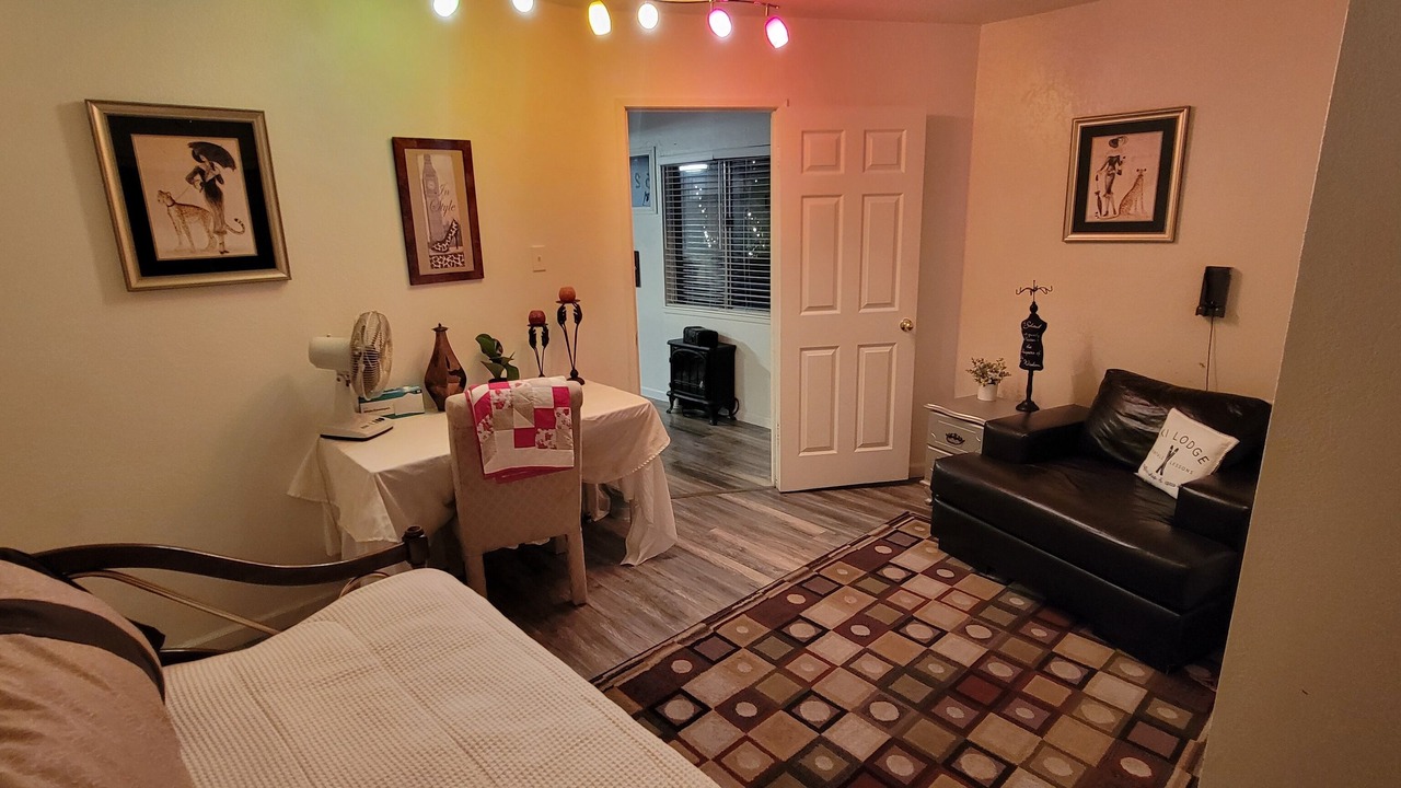 Photo of Livingroom in Roseville