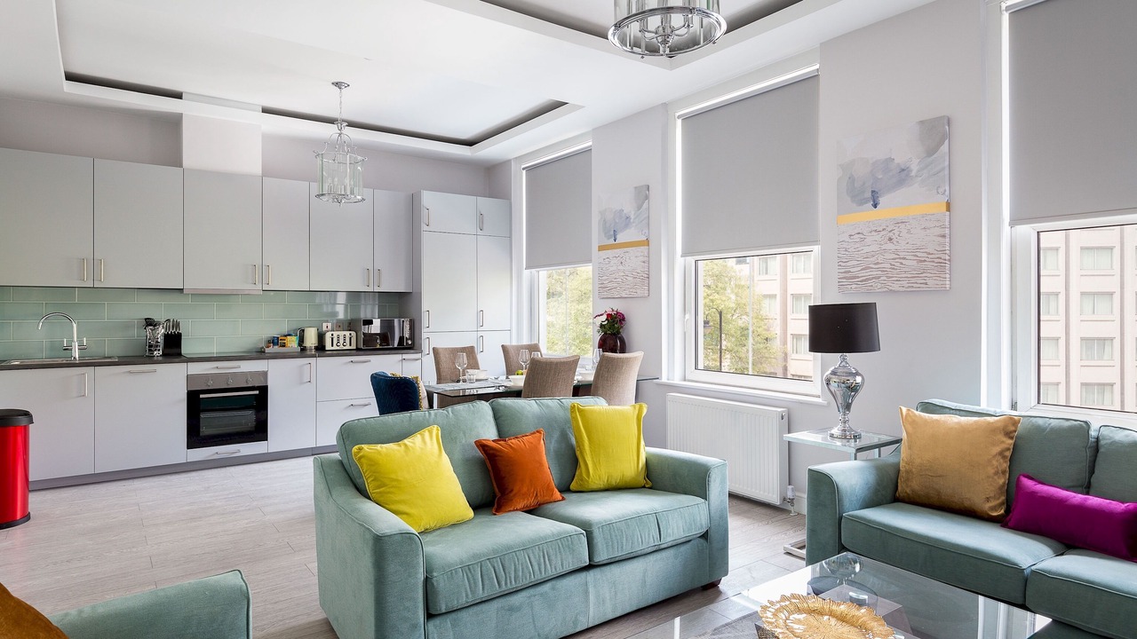 Photo of Livingroom in Earl's Court