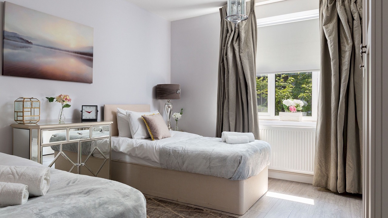 Photo of Bedroom in Earl's Court
