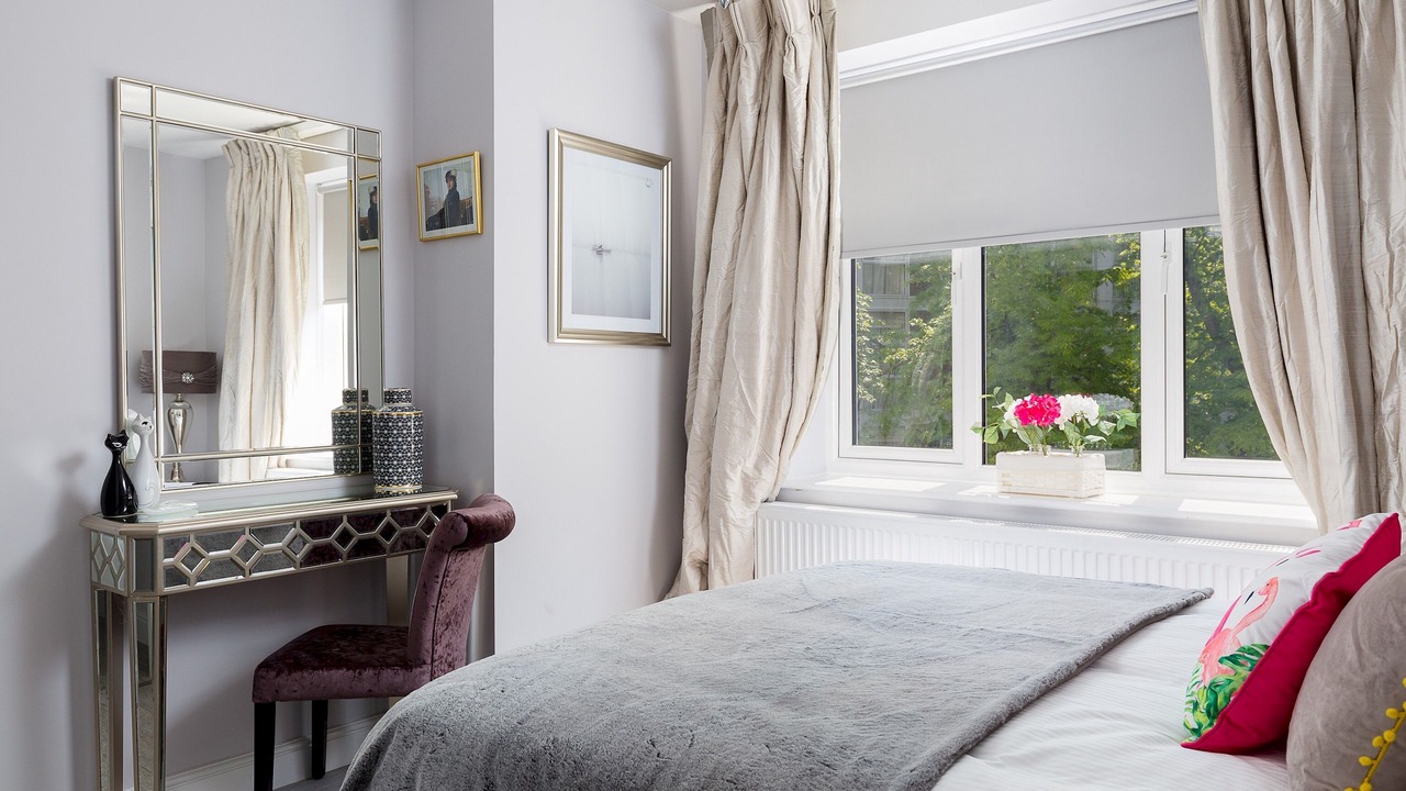 Photo of Bedroom in Earl's Court