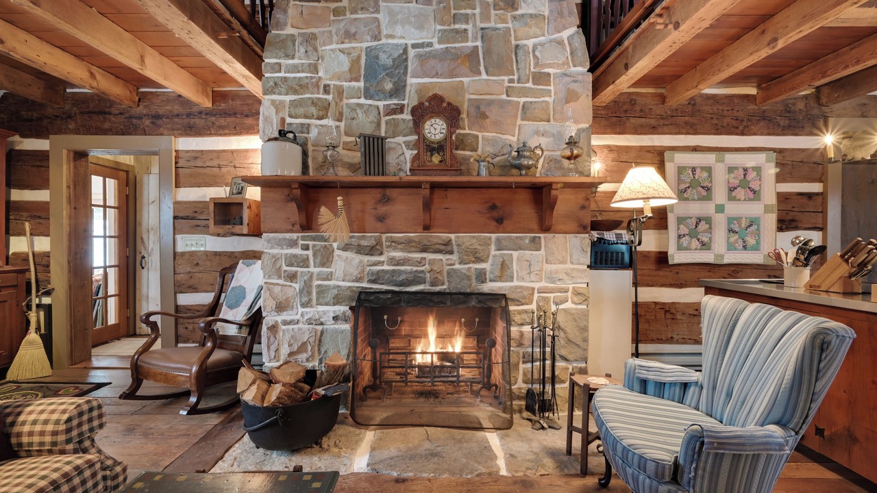 Photo of Livingroom in Pine Grove Mills