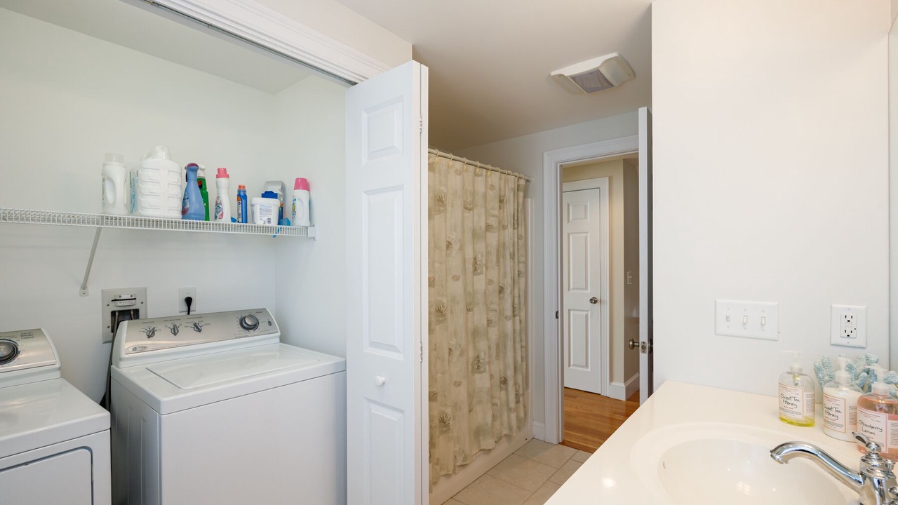 Photo of Bathroom in Popponesset