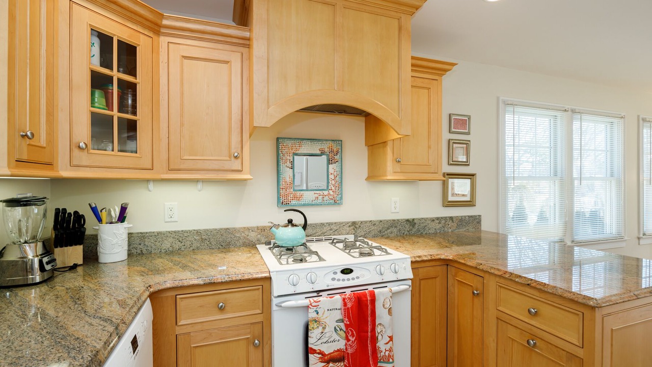 Photo of Kitchen in Popponesset
