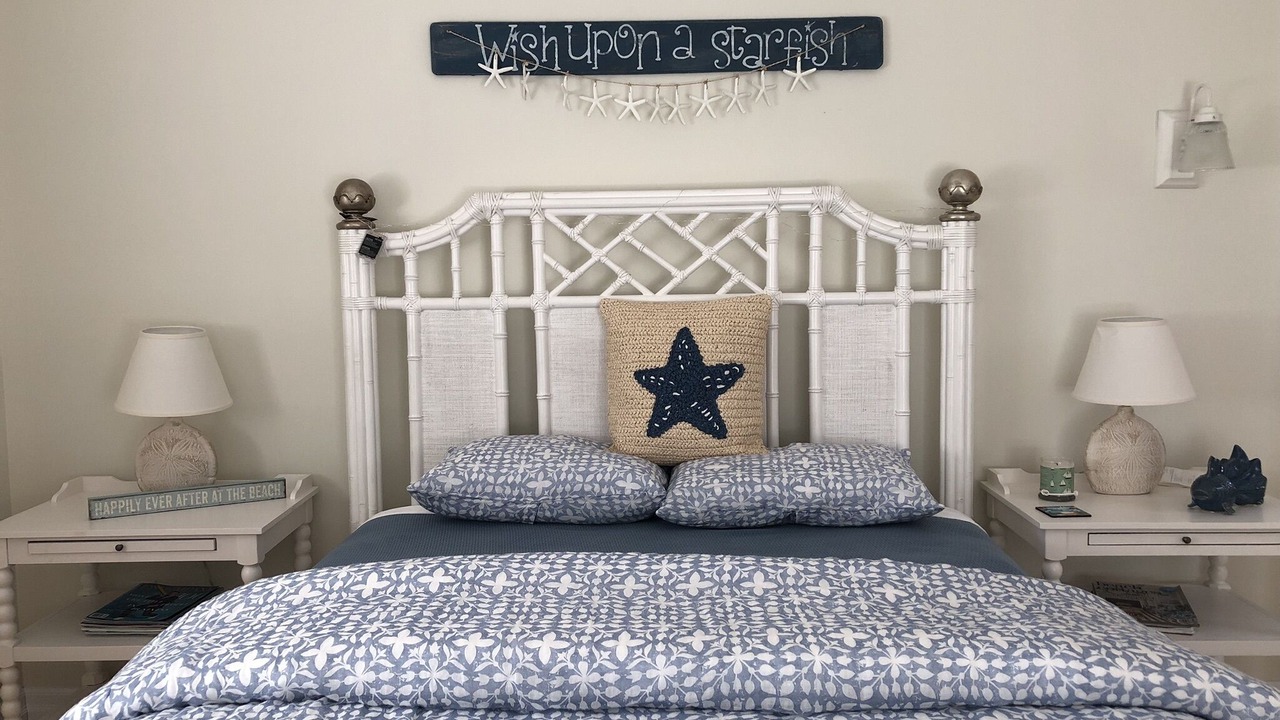 Photo of Bedroom in Summerville Centre