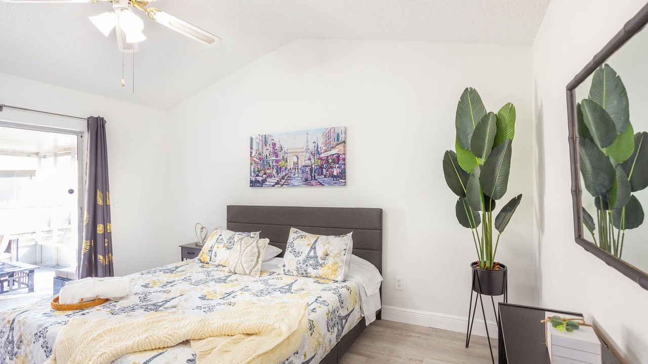 Photo of Bedroom in Seffner Community Alliance