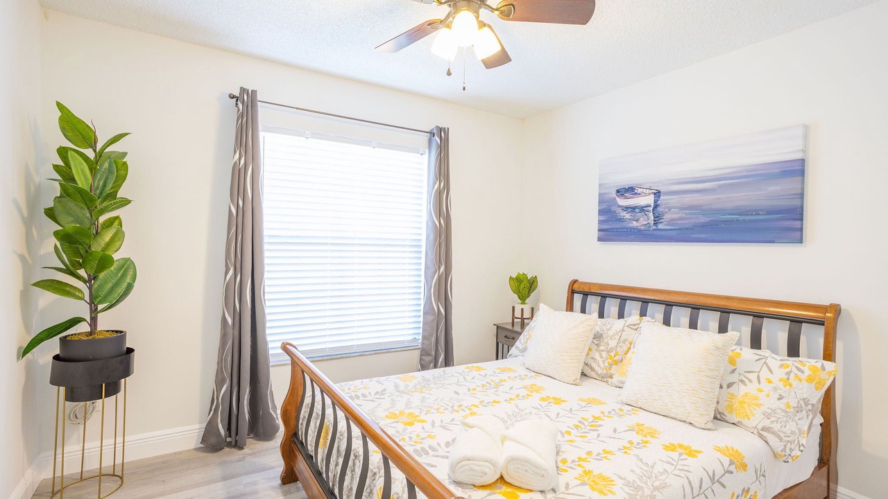 Photo of Bedroom in Seffner Community Alliance