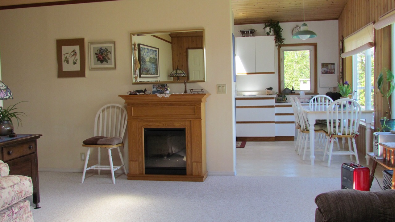 Photo of Livingroom in Maple Bay