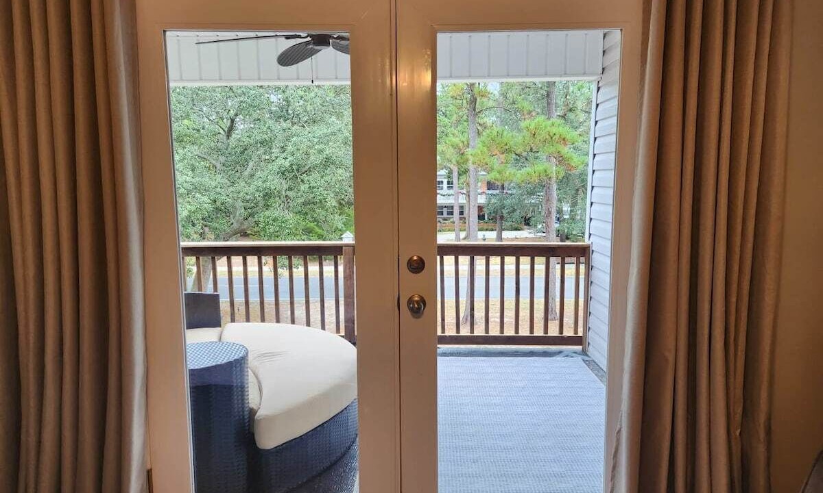 Photo of Patio Balcony in Windy Hill