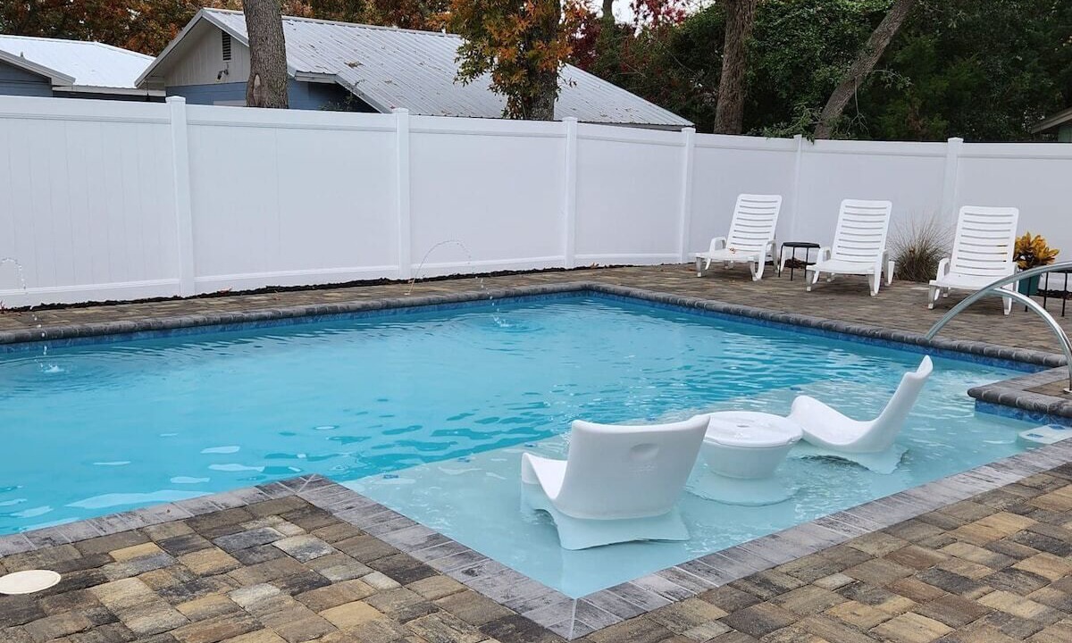 Photo of Outdoor in Windy Hill