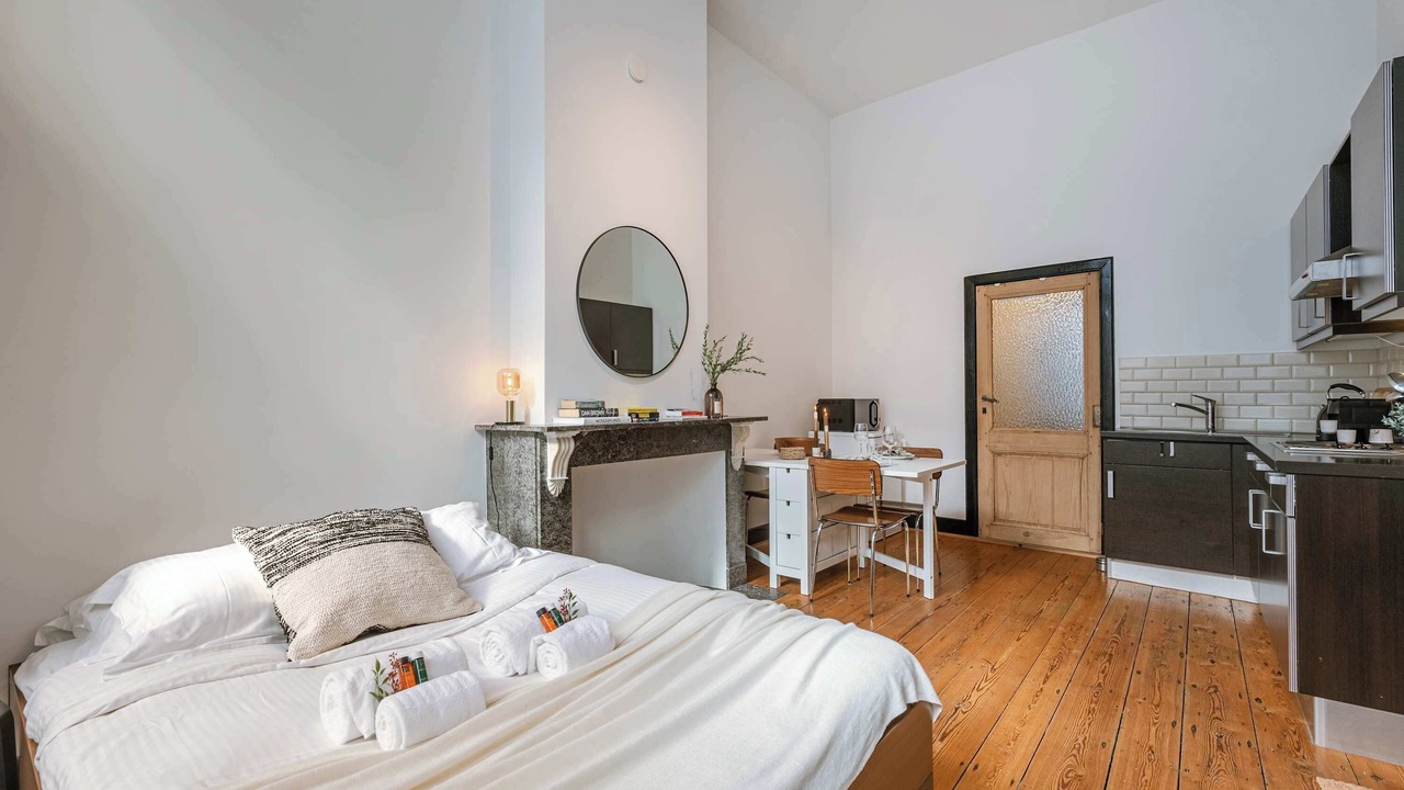 Photo of Bedroom in University District