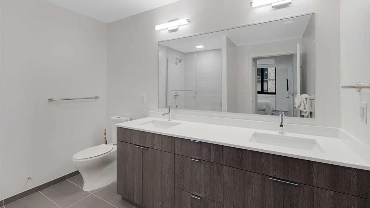 Photo of Bathroom in NoMa