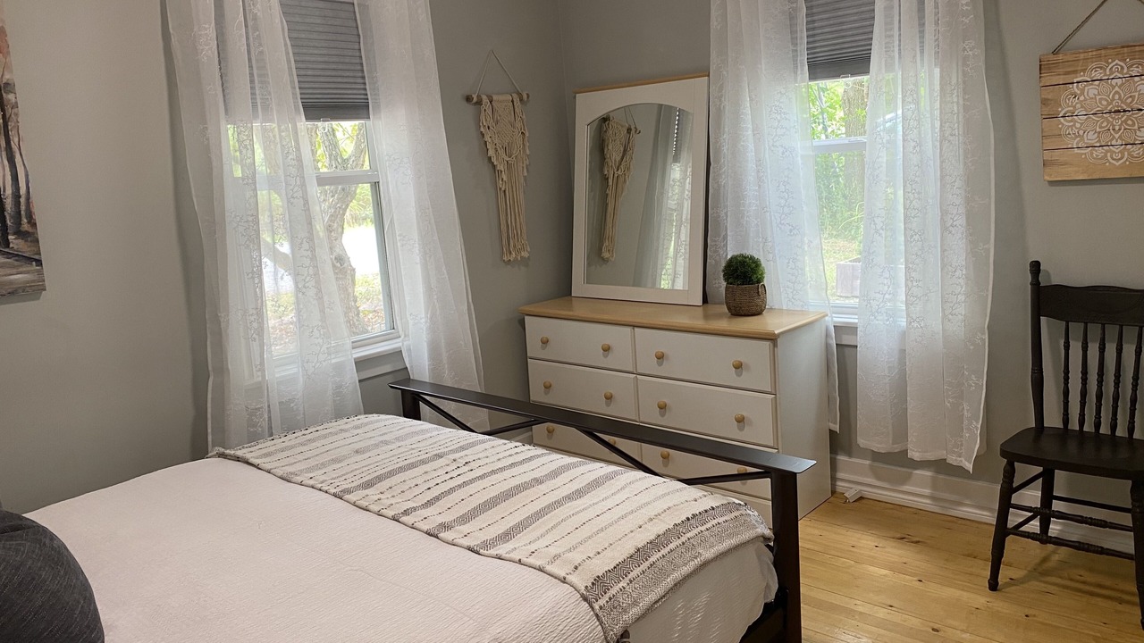 Photo of Bedroom in Mahone Bay
