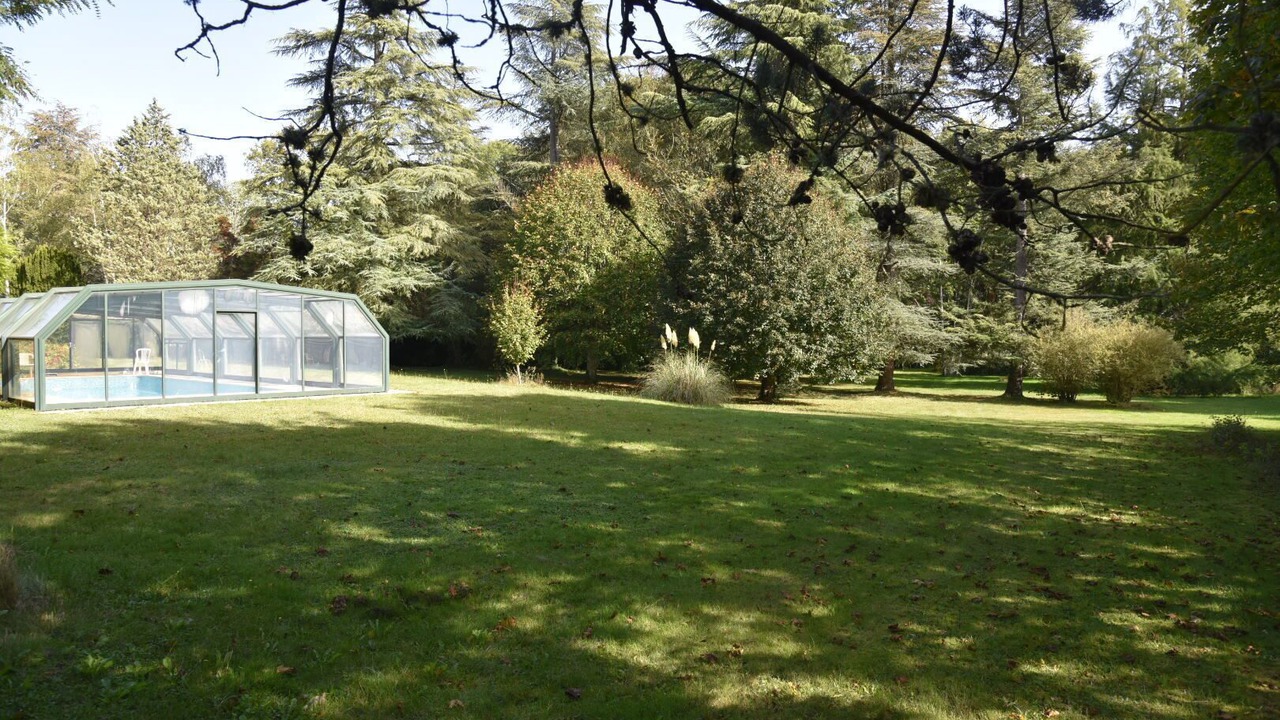 Photo of Outdoor in Hermeray