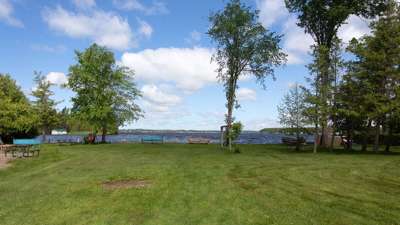 Photo of Outdoor in Lindsay