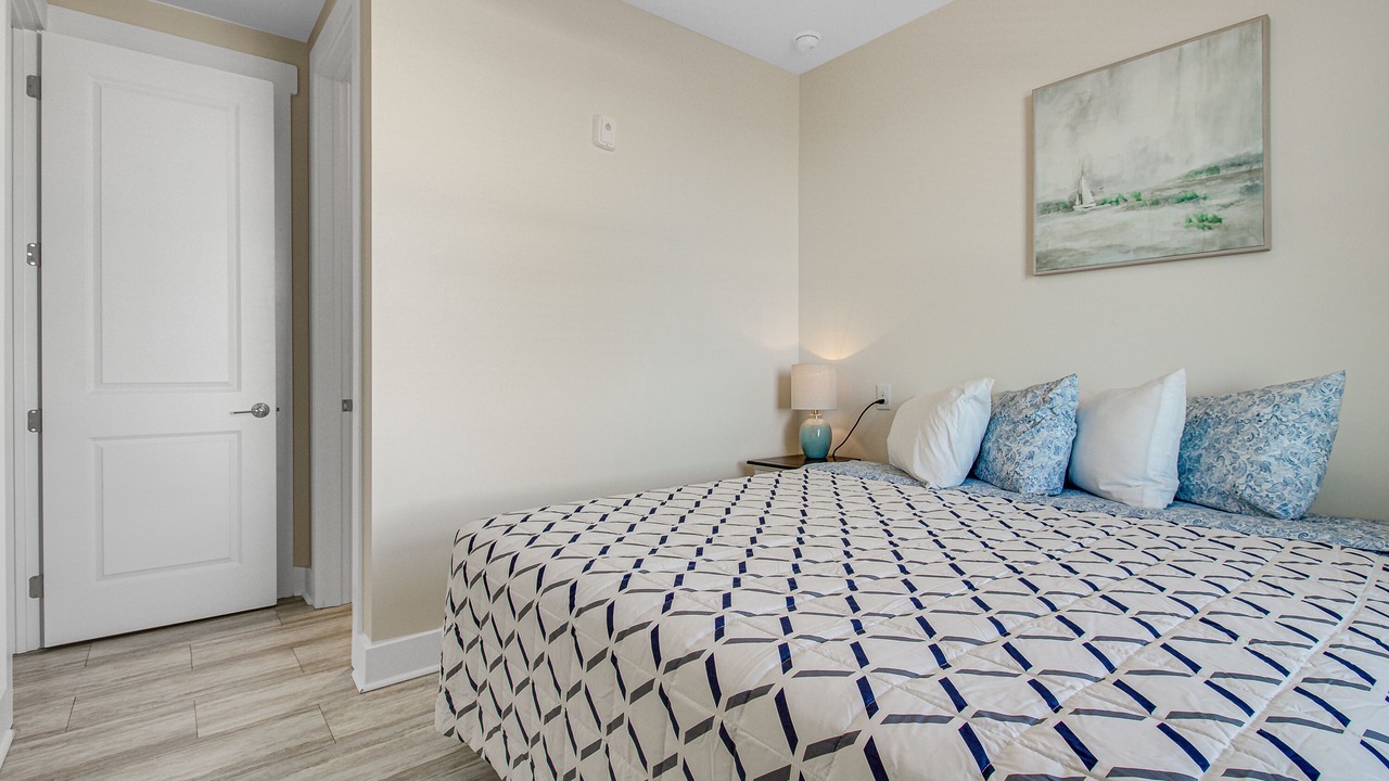 Photo of Bedroom in Crescent Beach
