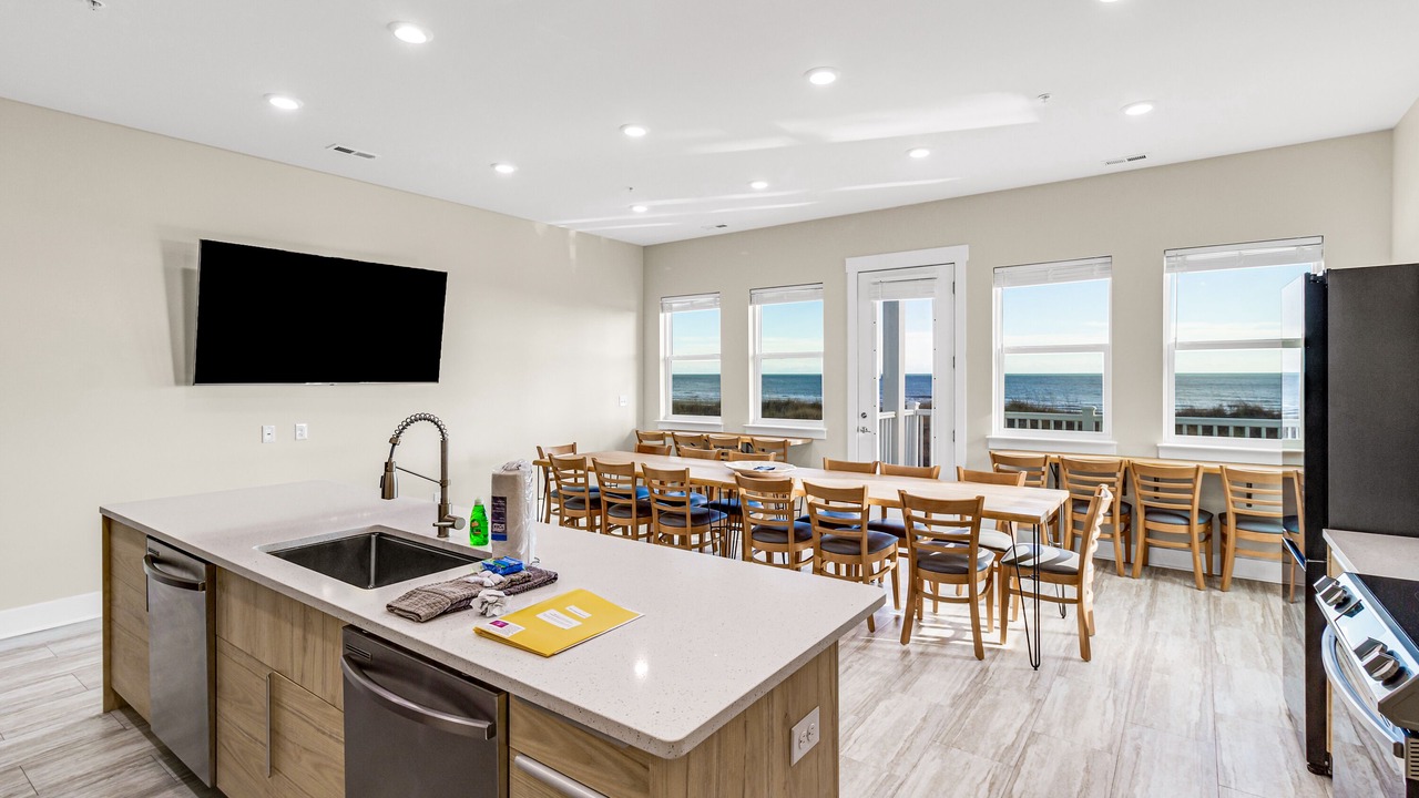 Photo of Kitchen in Crescent Beach