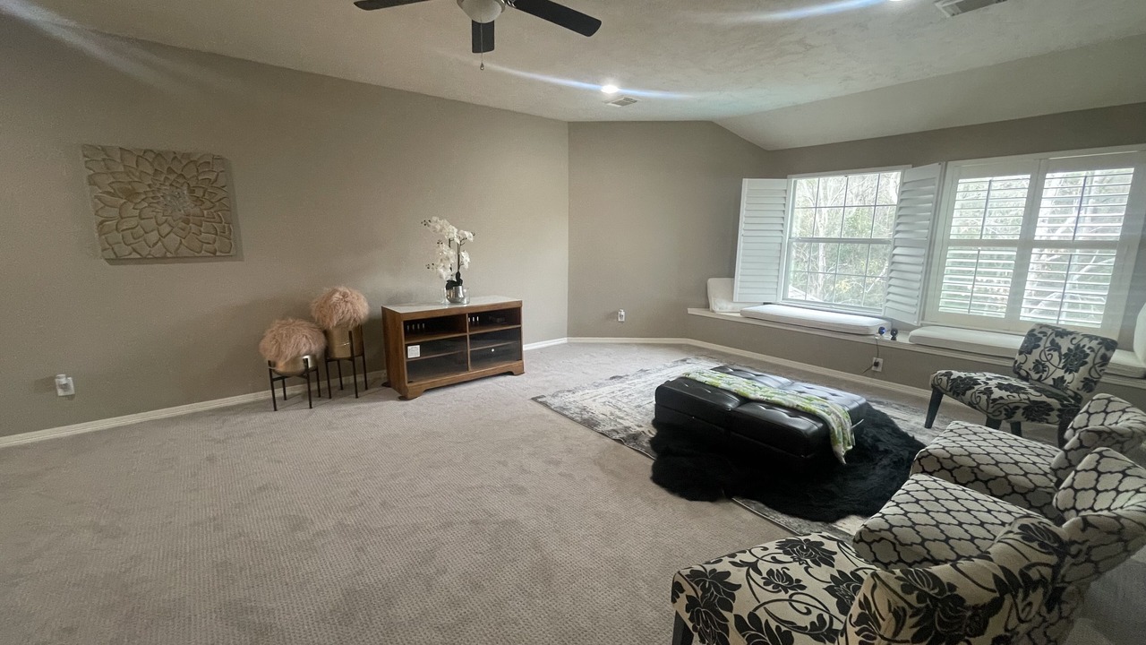 Photo of Livingroom in Champion Forest