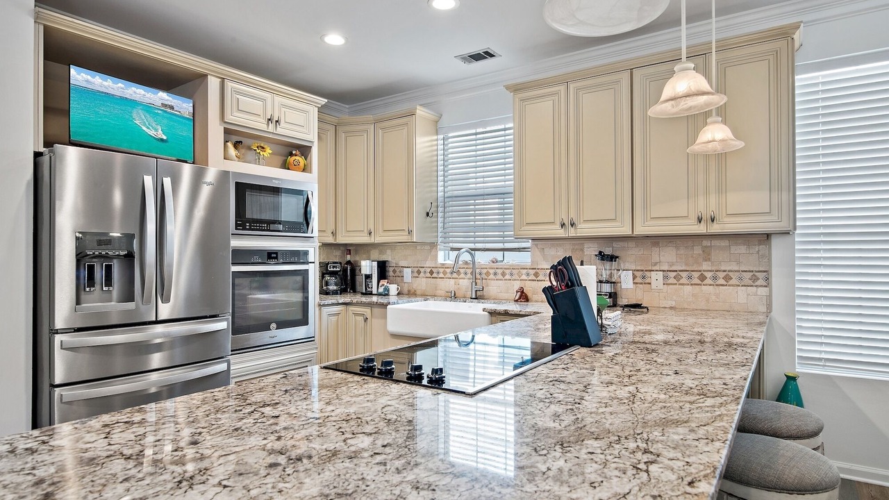 Photo of Kitchen in Emerald Waters Village