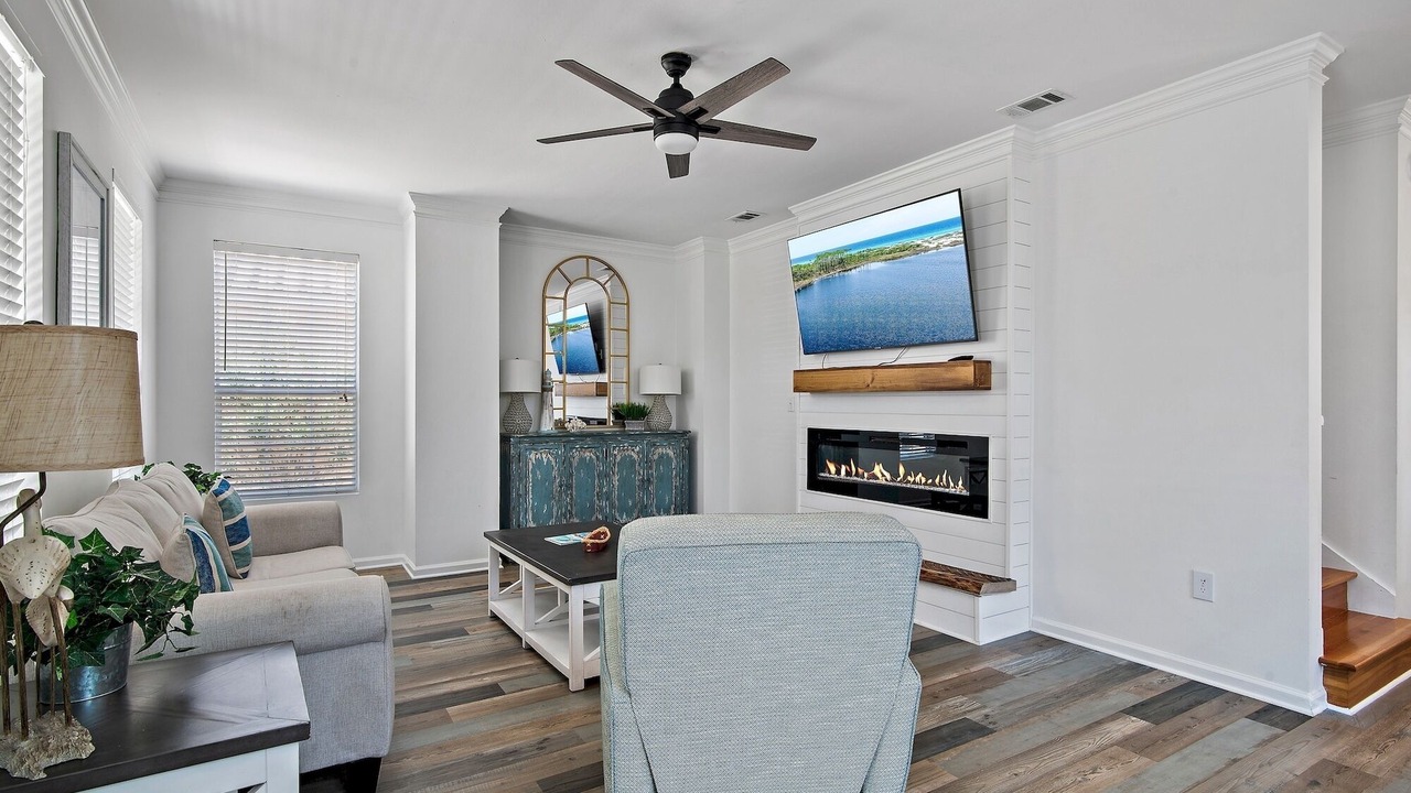 Photo of Livingroom in Emerald Waters Village