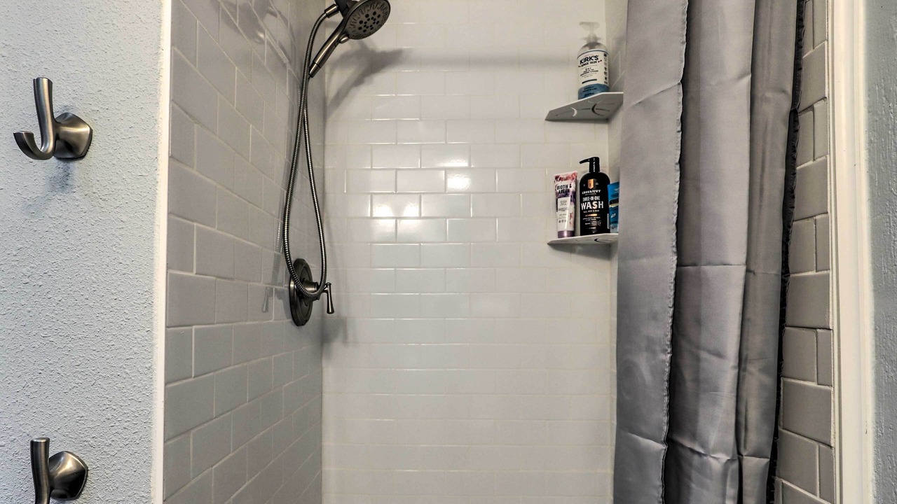 Photo of Bathroom in Sunnyside