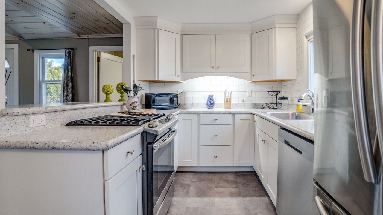 Photo of Kitchen in Keuka Park