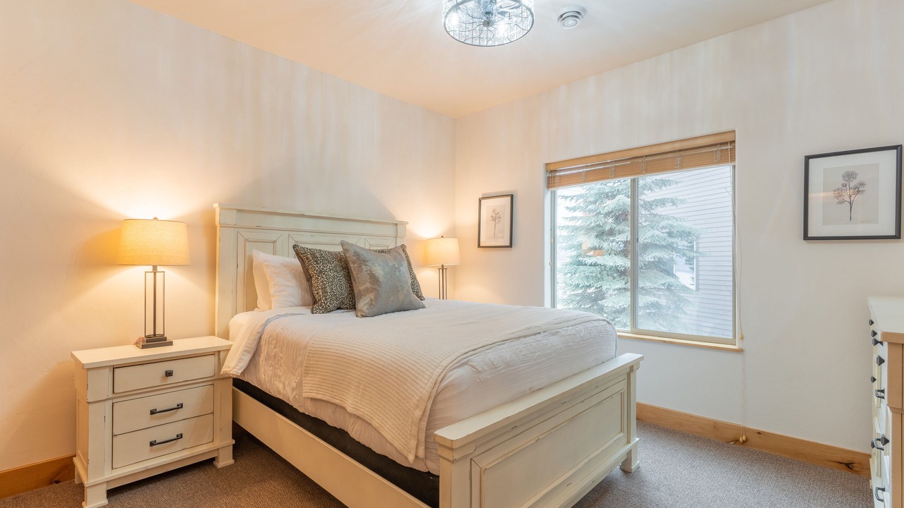 Photo of Bedroom in Somers