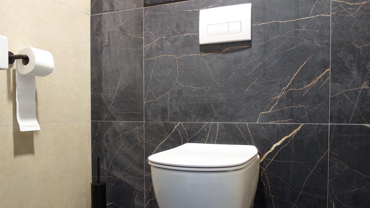 Photo of Bathroom in Kalkar