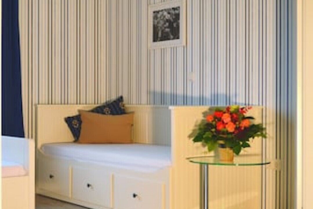 Photo of Bedroom in Loose
