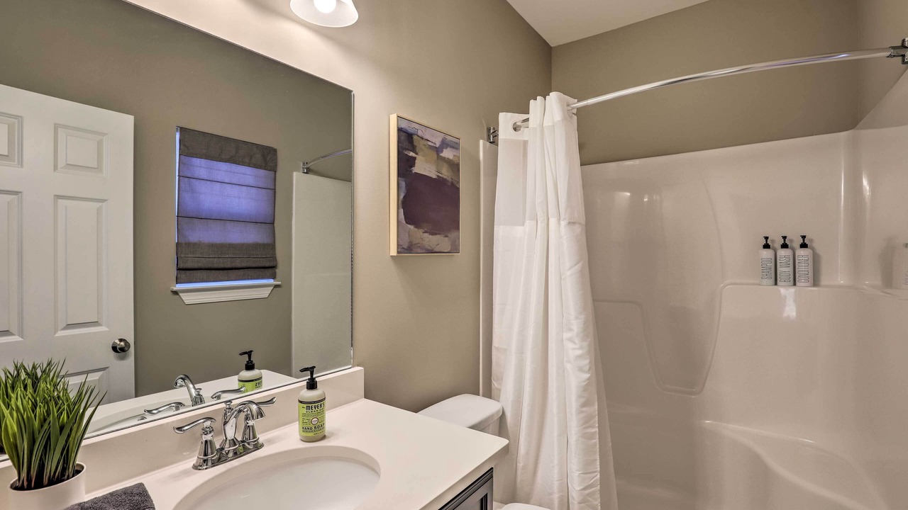 Photo of Bathroom in Woodfin