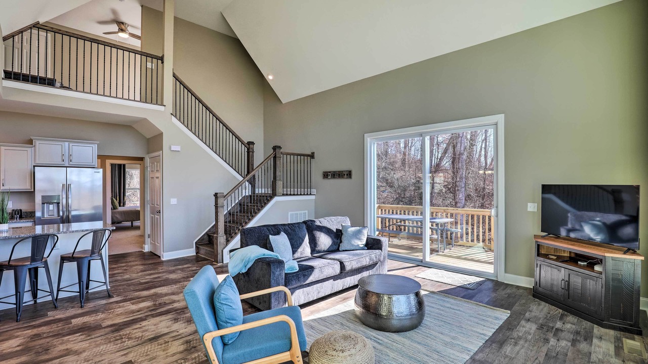 Photo of Bedroom in Woodfin