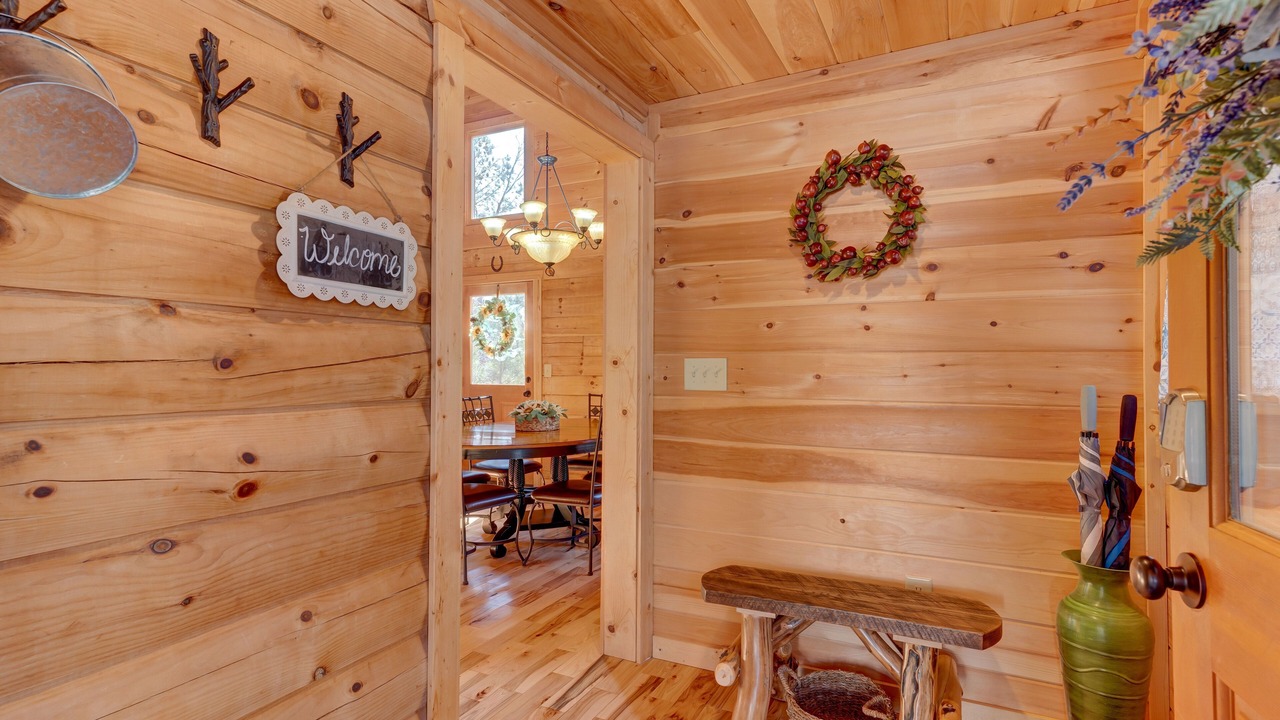 Photo of Bedroom in Eagle Mountain