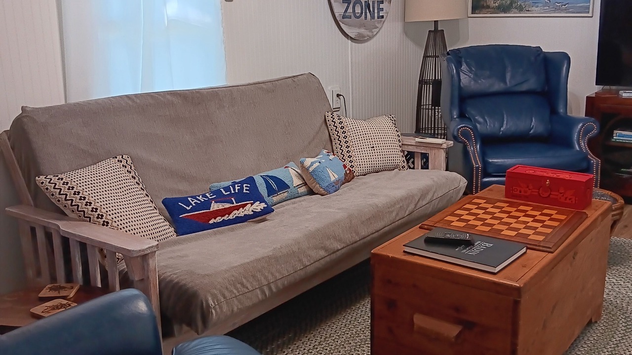 Photo of Livingroom in New London