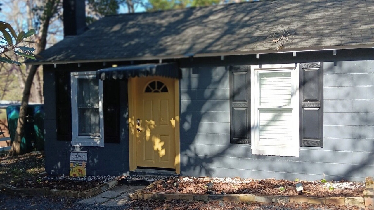 Photo of Outdoor in New London
