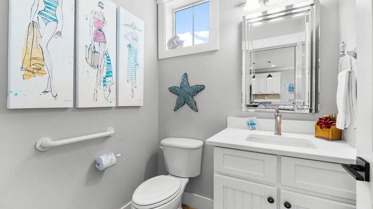 Photo of Bathroom in Emerald Waters Village