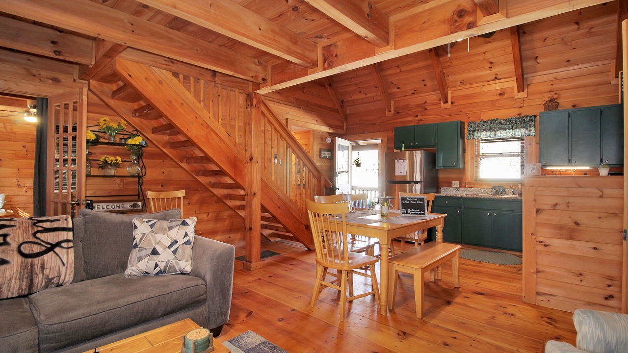 Photo of Livingroom in Pine Mountain Valley