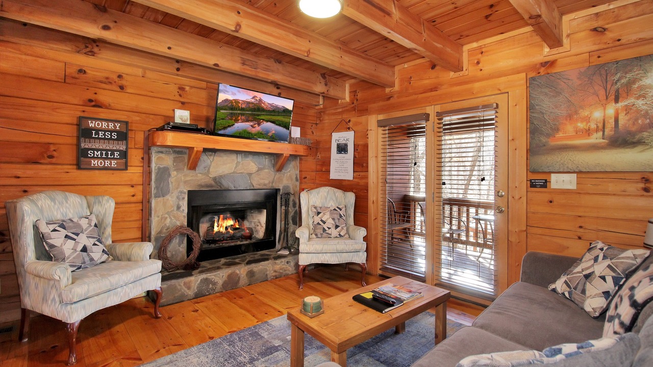 Photo of Livingroom in Pine Mountain Valley