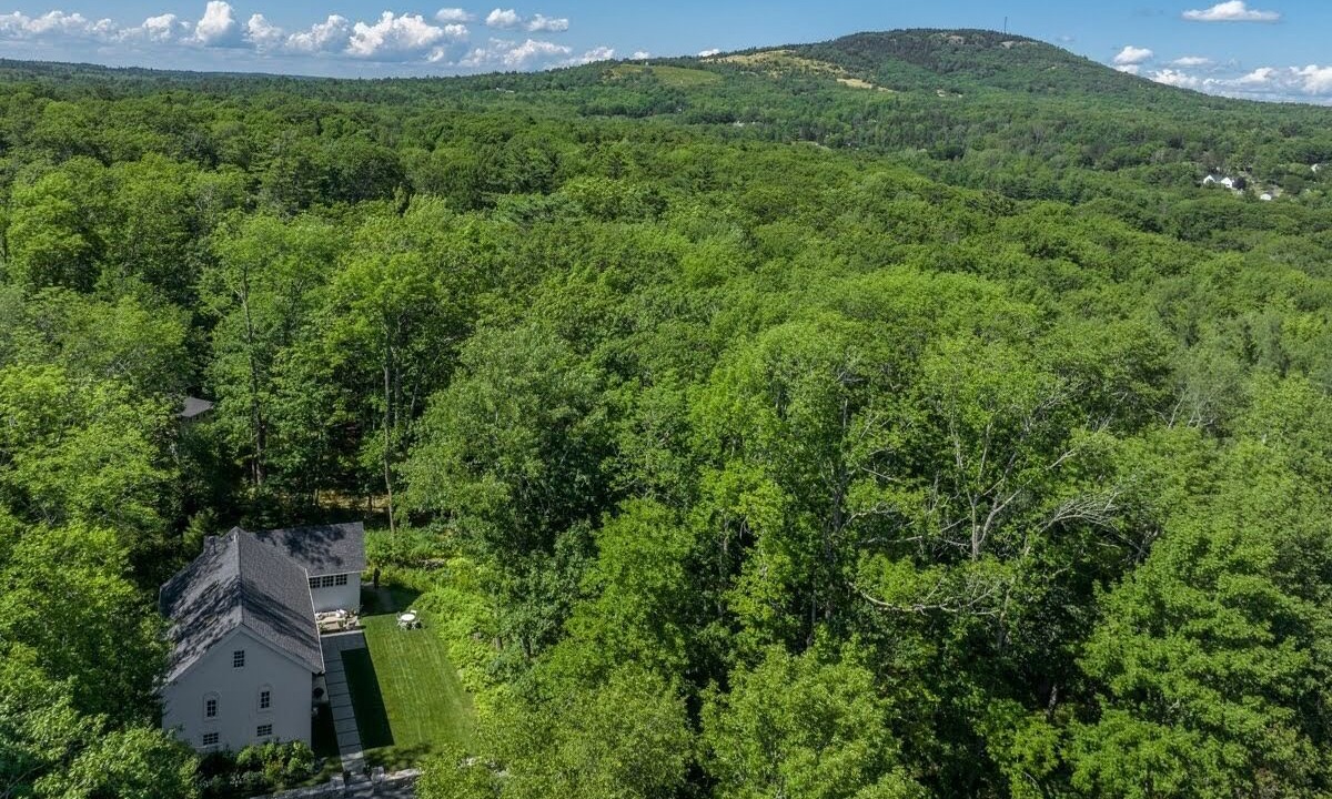 Photo of Others in Blue Hill