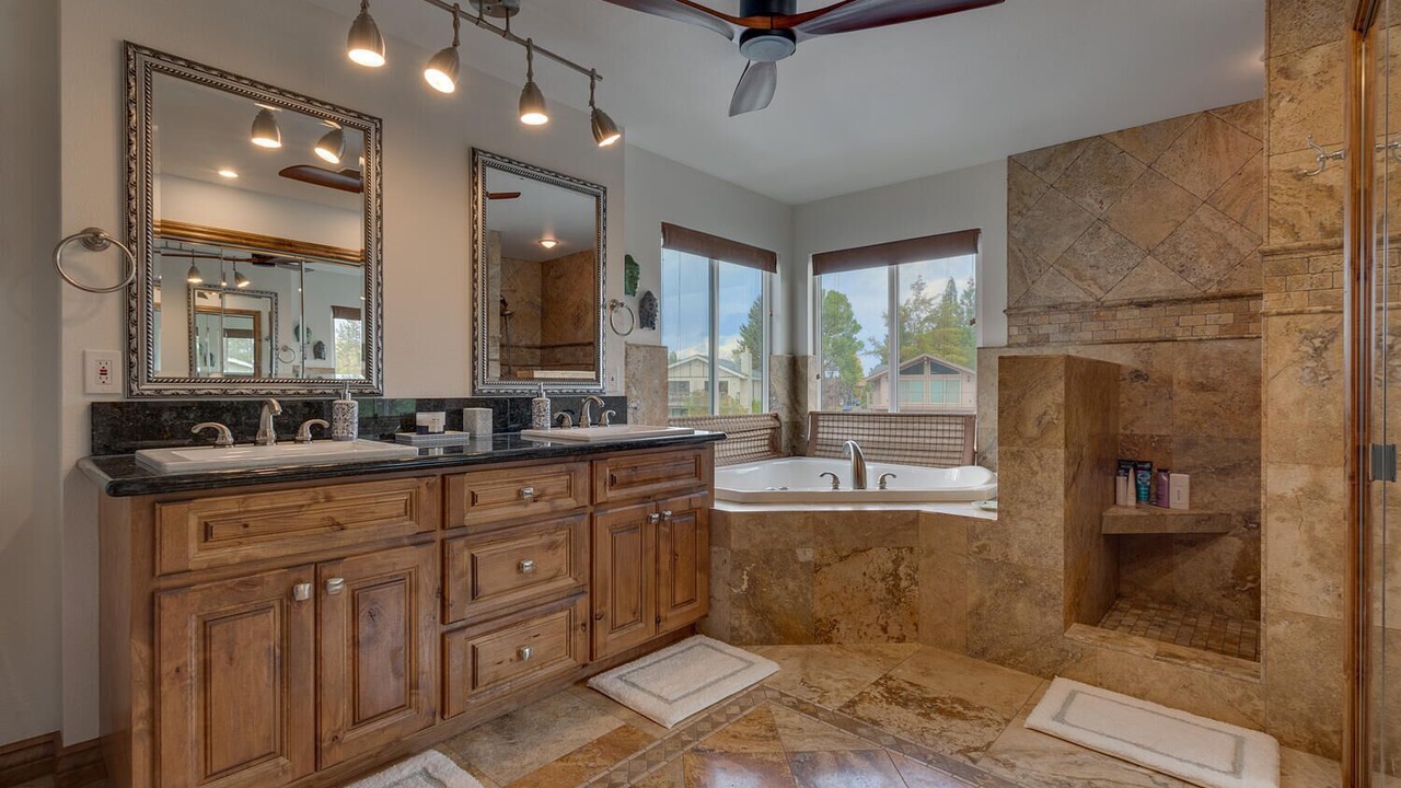 Photo of Bathroom in Tahoe Keys